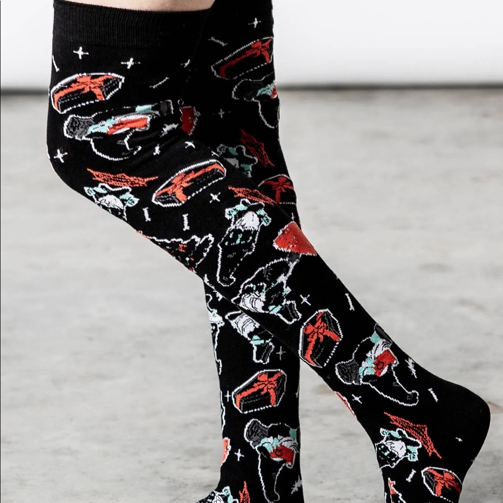 KiLLSTAR knee-high socks